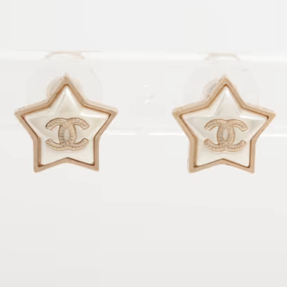 CHANEL Star Stud Earrings - Picture 2 of 6